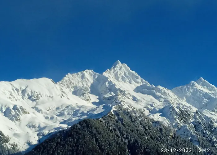 Superbe Aux 7 Laux La Ferriere (Isere)